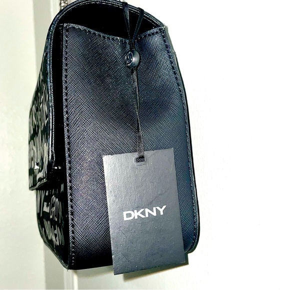 DKNY Sina MD Flap Shoulder Bag Crossbody Handbag with Embossed Logo Graffiti - Picture 4 of 7